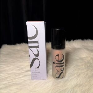 SAIE BEAUTY Glowy Super Gel Illuminator in Roseglow 1 Oz, NIB